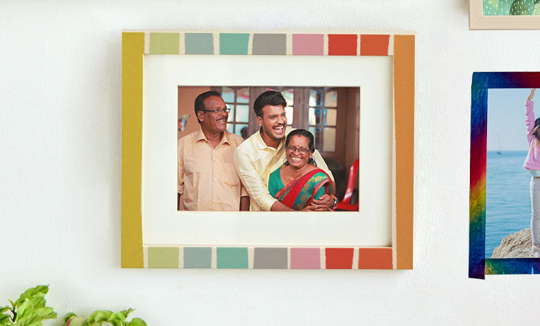 Designer wall photo frame for home decor
