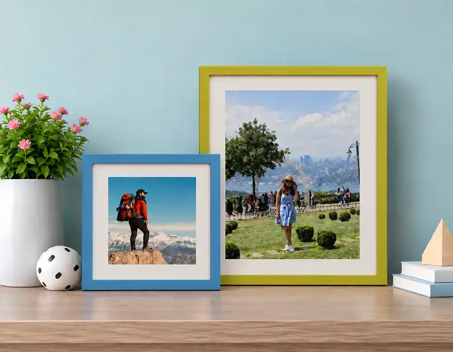 Travel photograph displayed in a personalised photo frame