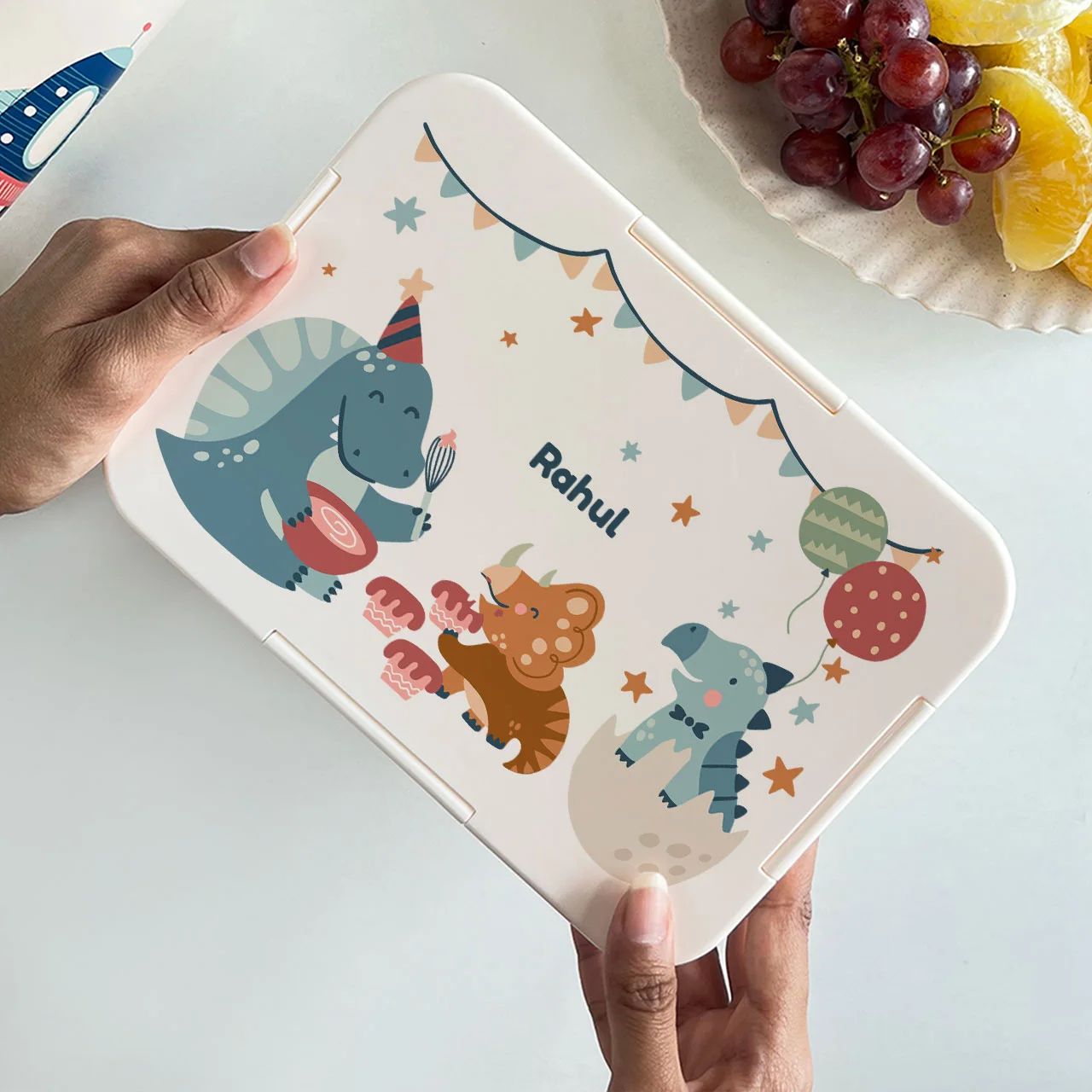 Zoomin personalised lunch box for kids